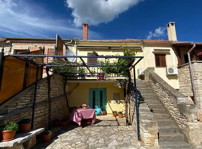 Apartment Marta